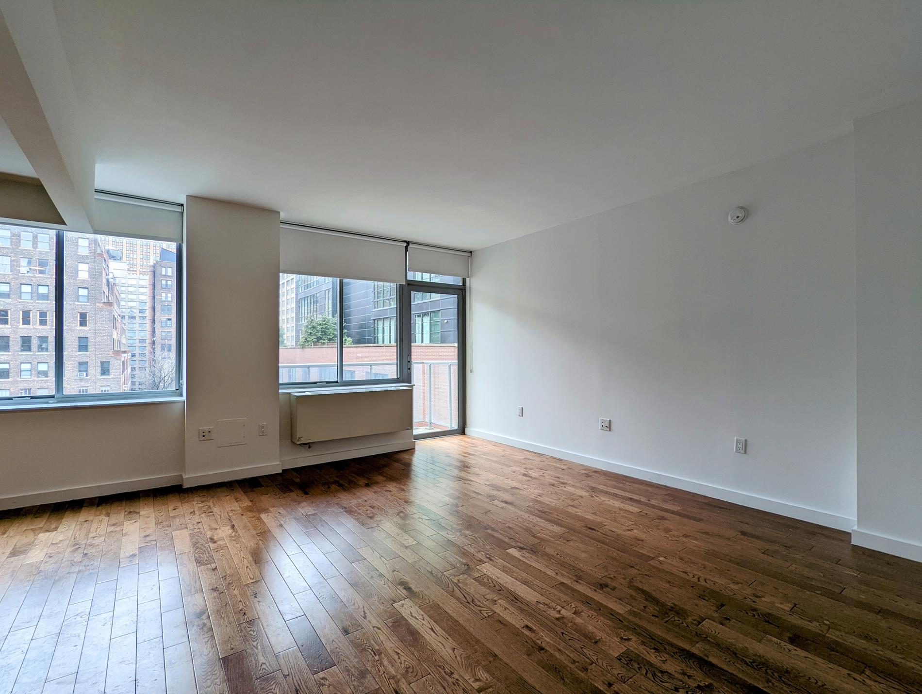 260 West 26th Street, 11F