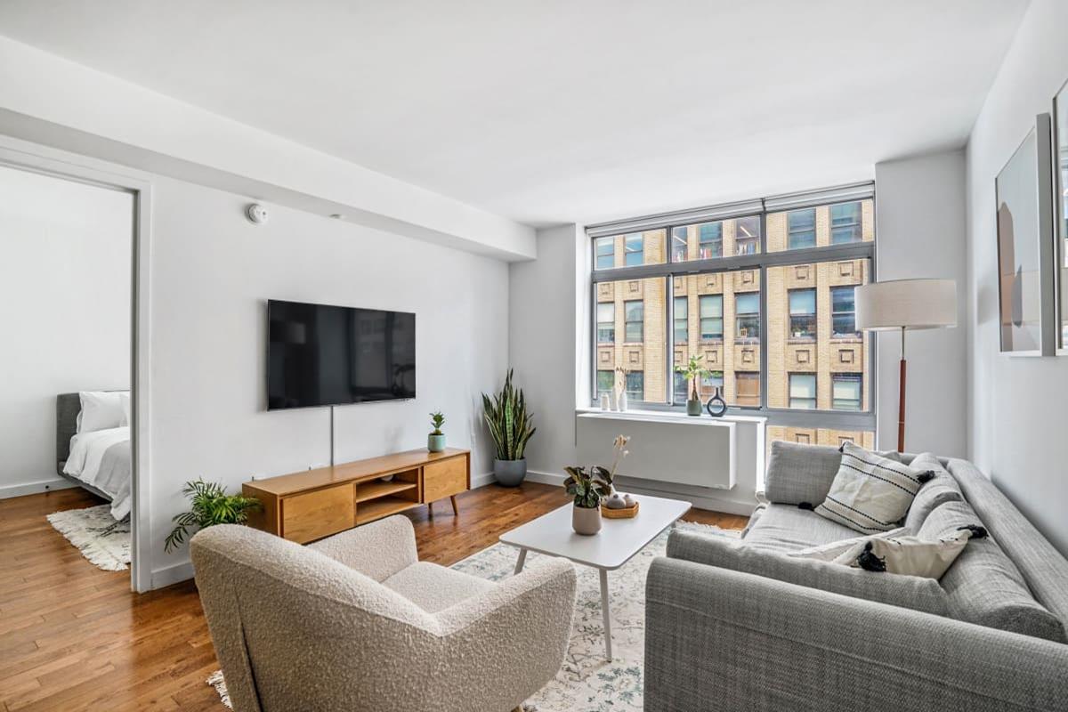 260 W 26th Street, 7Q