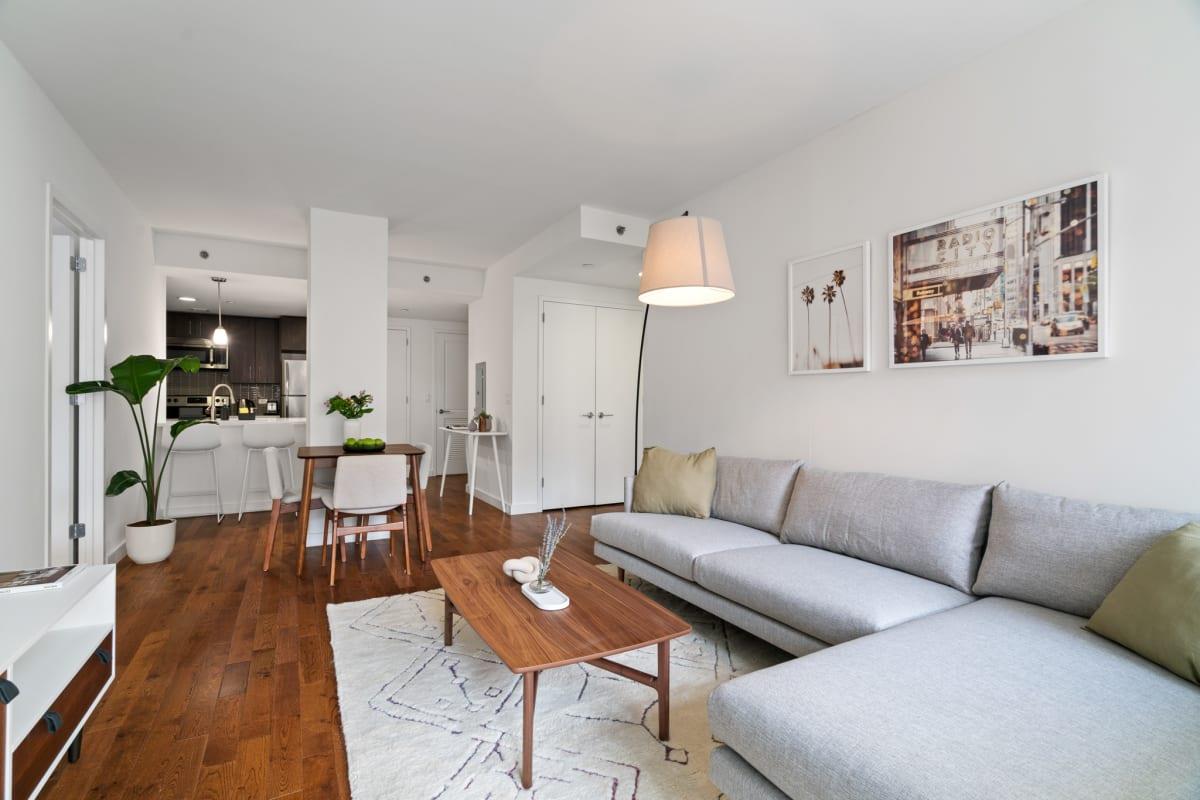 260 West 26th Street, 7F