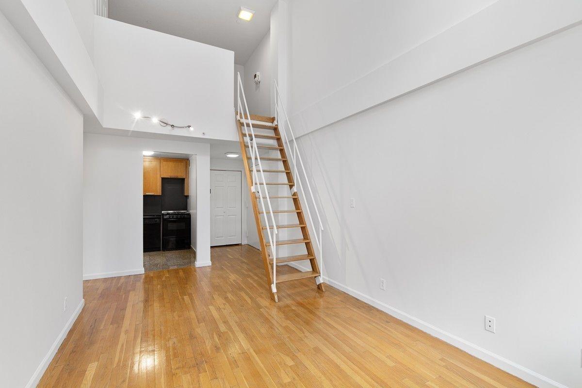 90 Clinton Street, 3A
