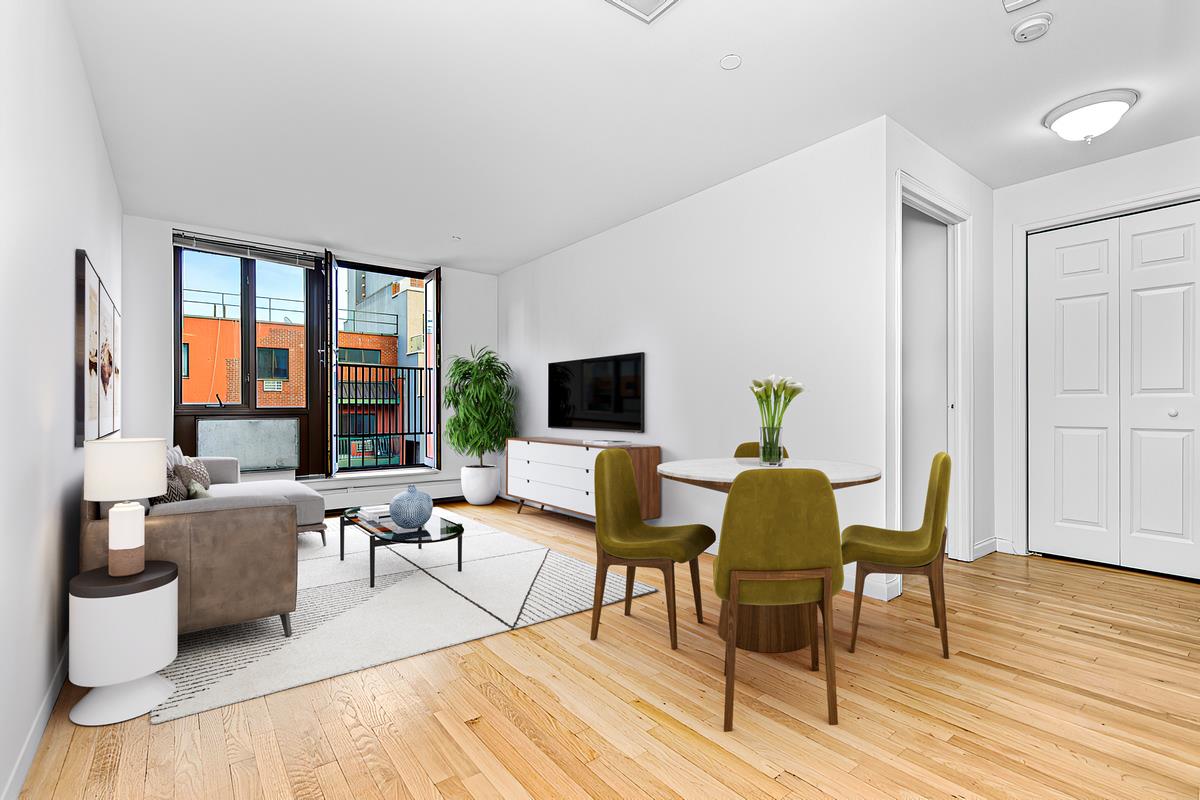 90 Clinton Street, 2D