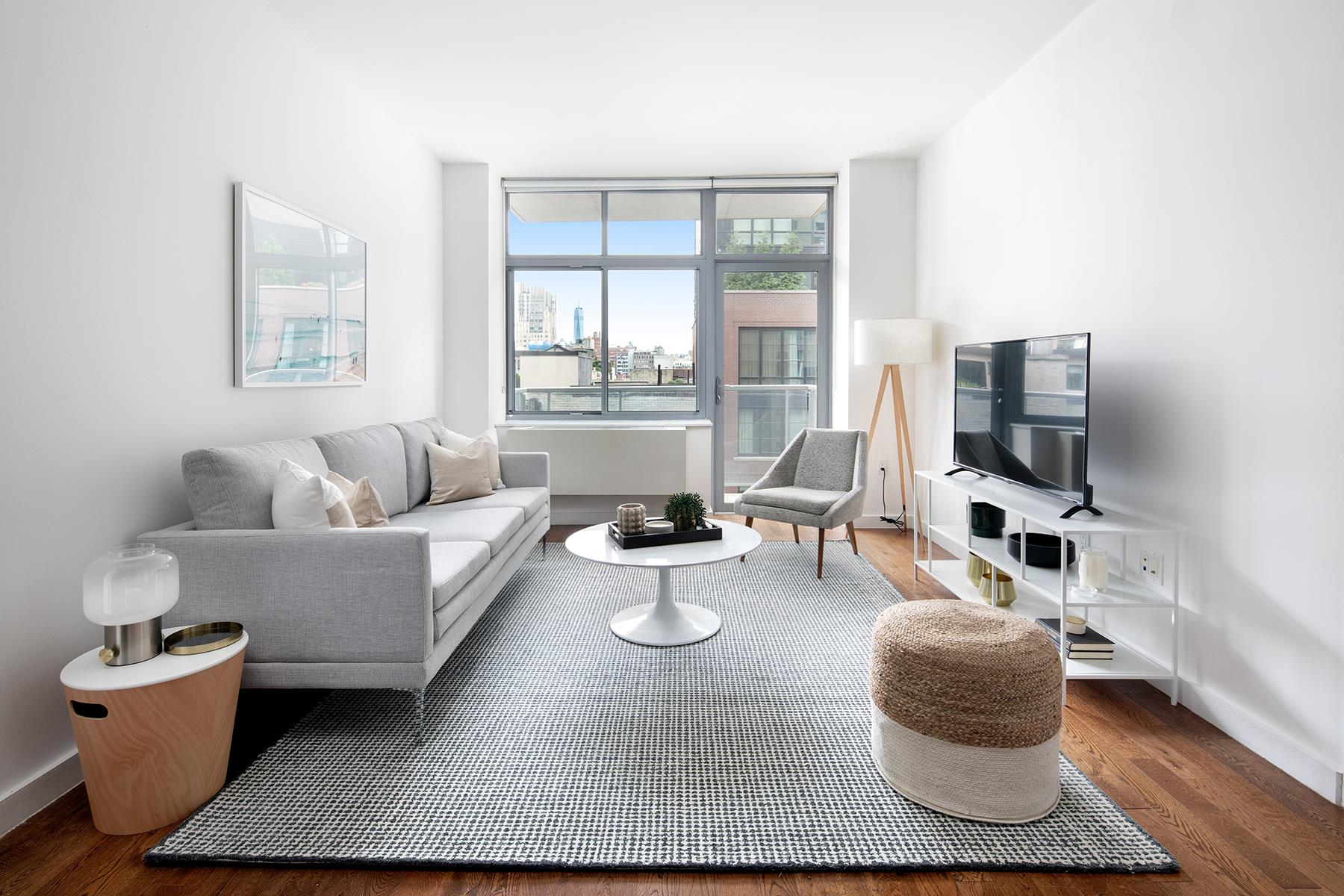 260 West 26th Street, 3S