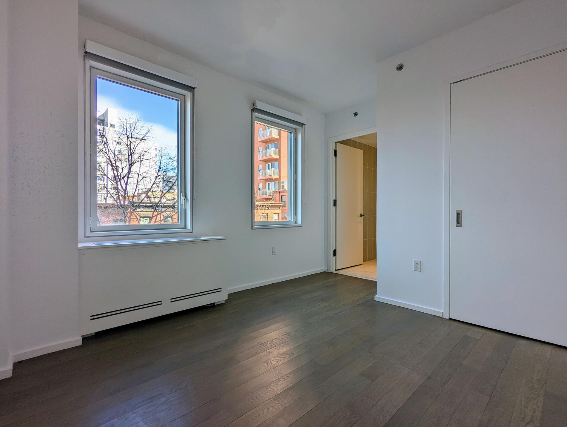 202 8th Street, 3F