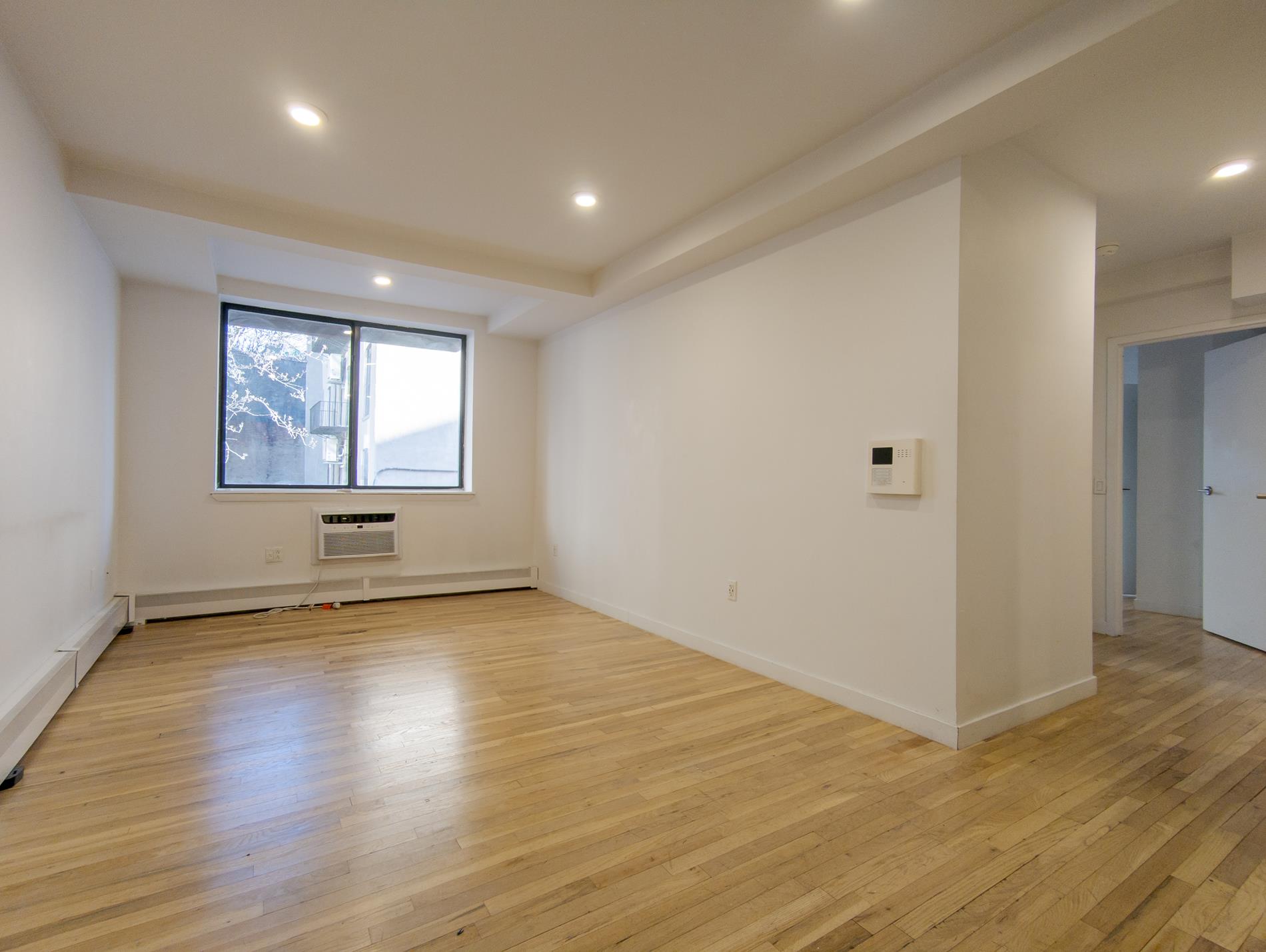 41 Avenue B, 2B