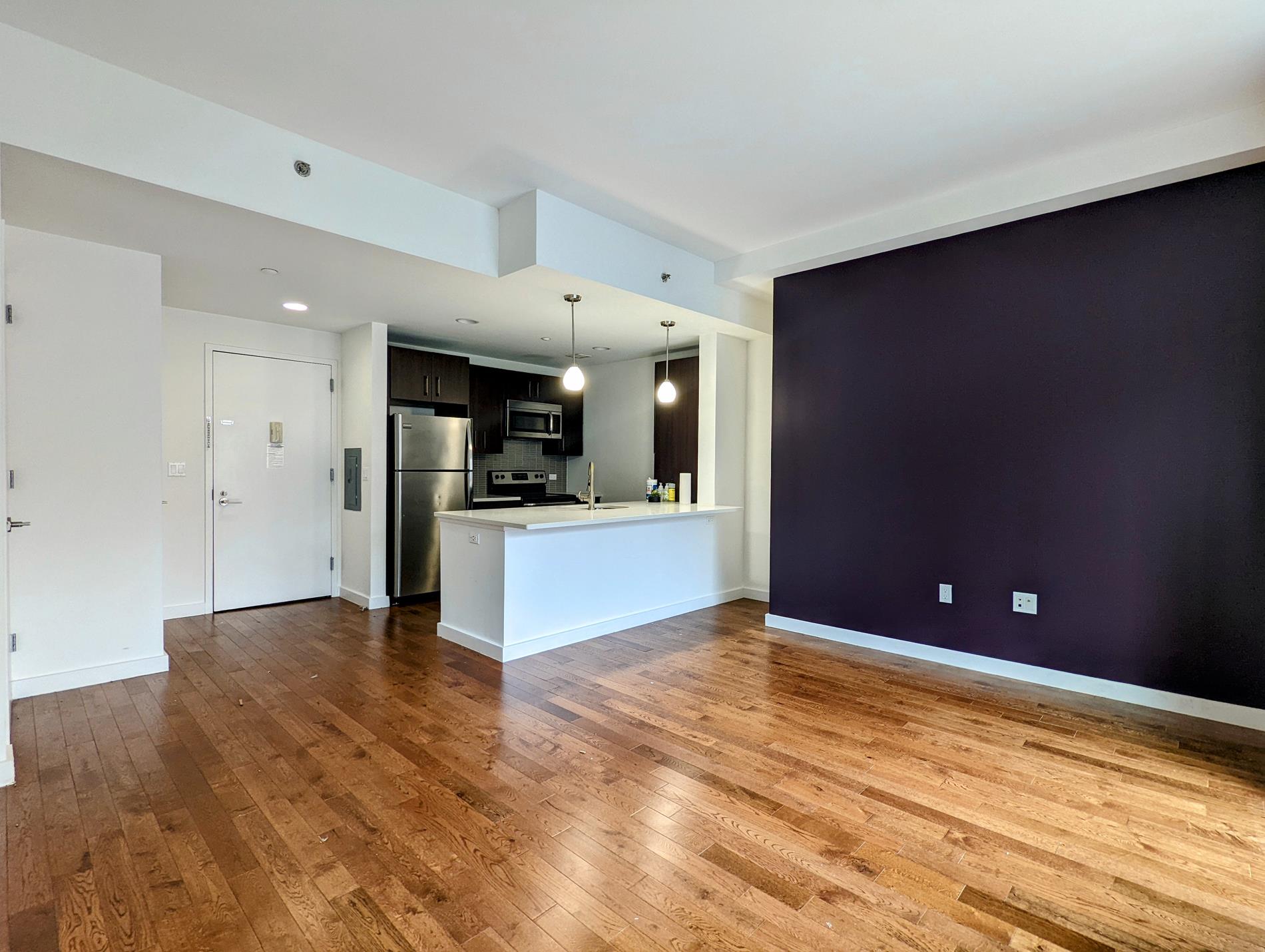 260 West 26th Street, 12E