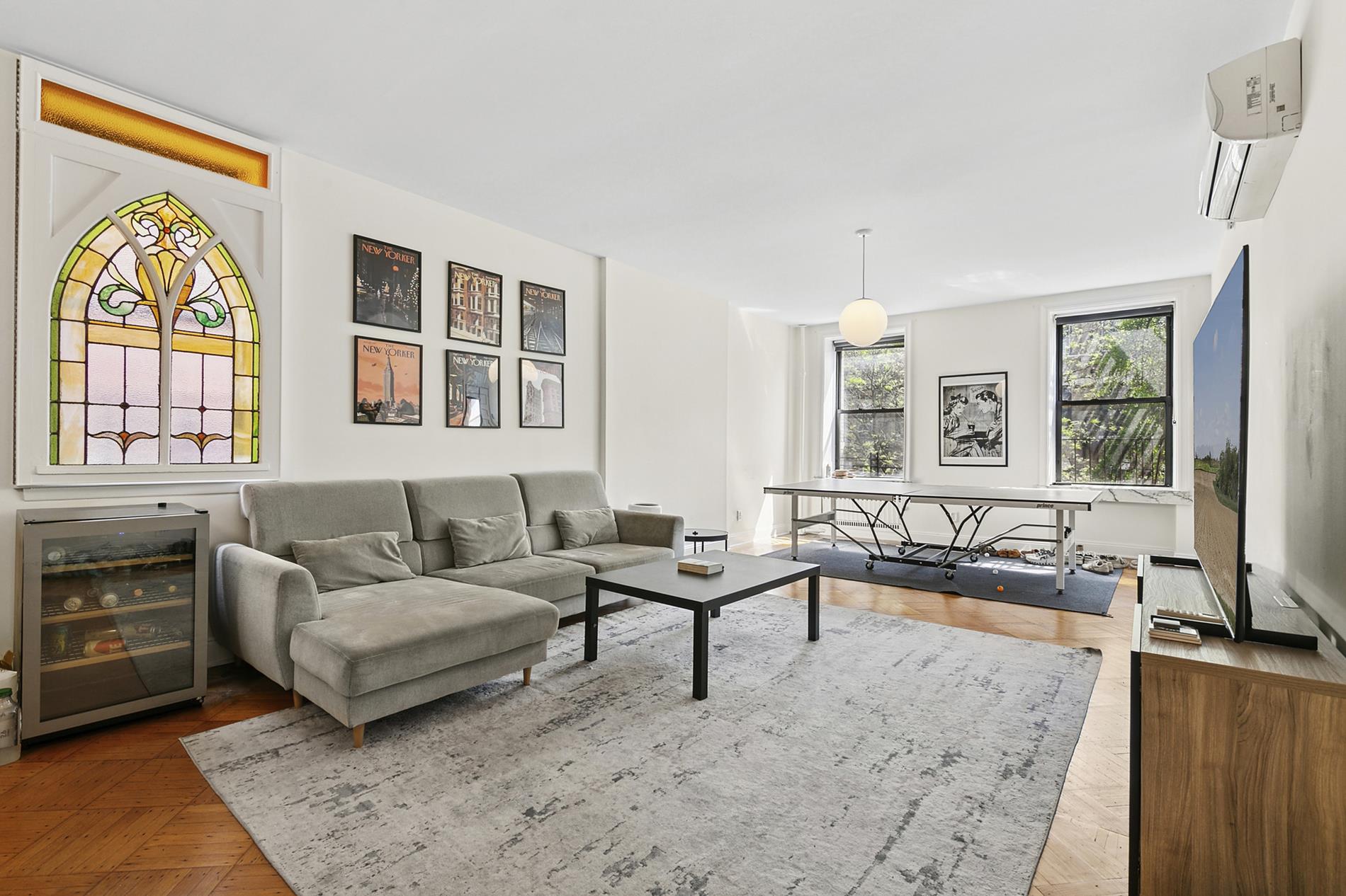 51 East 7th Street, Apt 3 New York, NY  10003