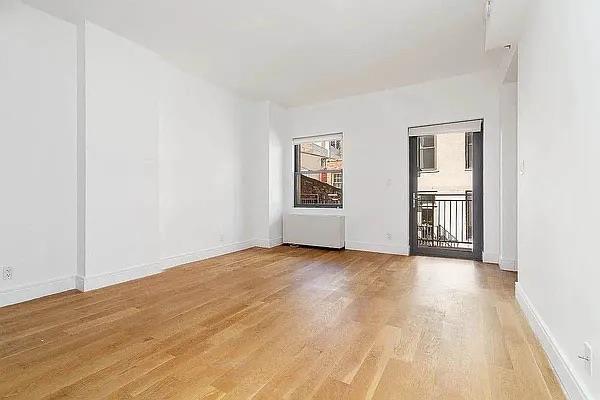 254 Front Street, 2A
