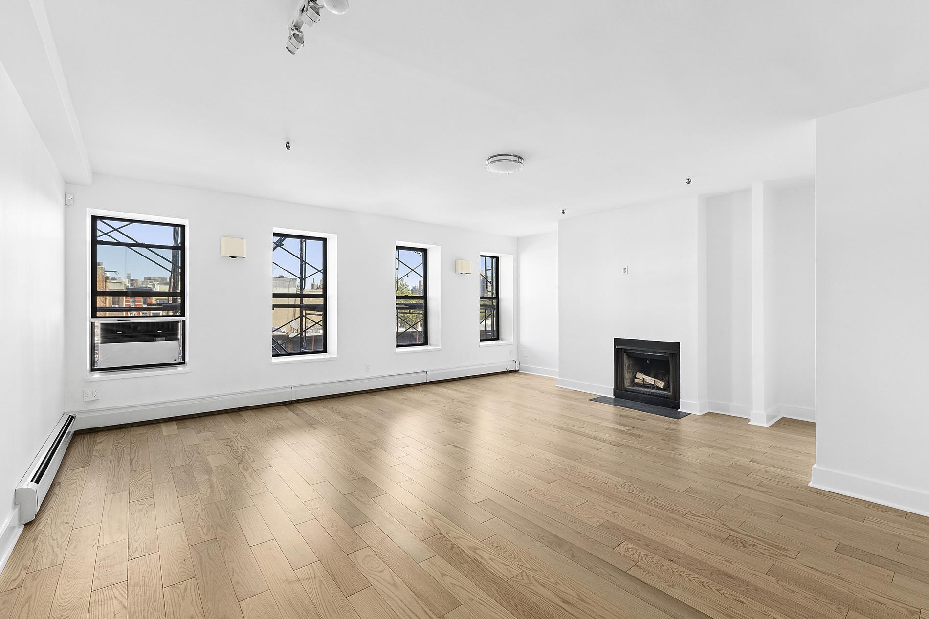 128 East 7th Street, #6 New York, NY  10009