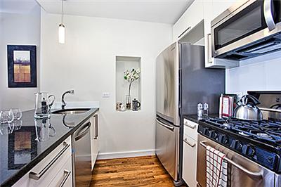 40 Gold Street, 3C