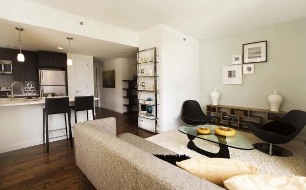260 West 26th Street, 11G
