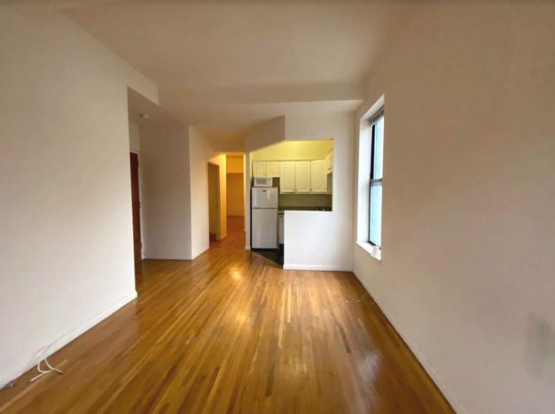 249 East 30th Street, 4F