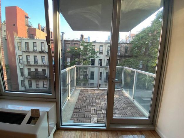 540 West 40th Street, 5A