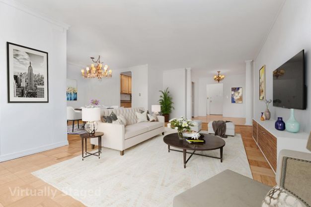 70-25 Yellowstone Boulevard